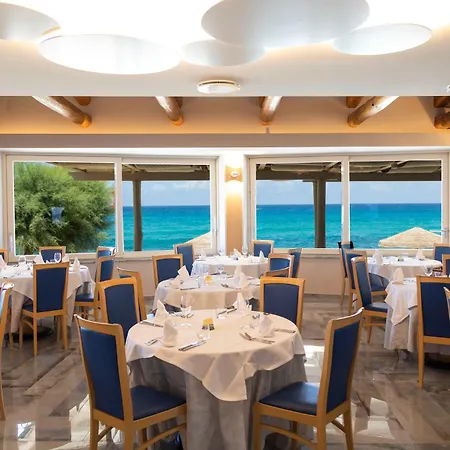 אתר נופש Villaggio Il Gabbiano קאפו ואטיצ'אנו