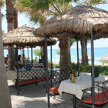 אתר נופש Villaggio Il Gabbiano 4*