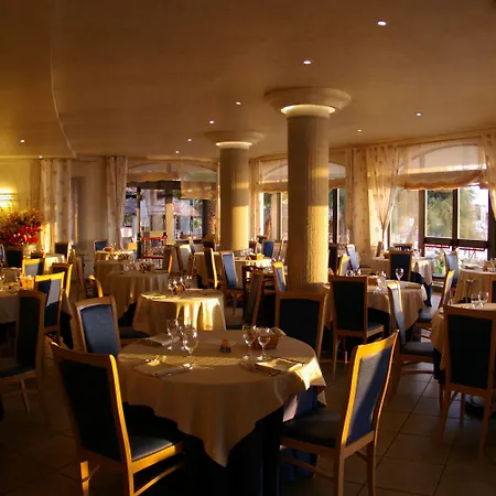 אתר נופש Villaggio Il Gabbiano 4*